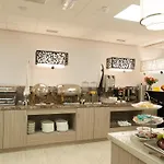 Hague Center Hotel 3*
