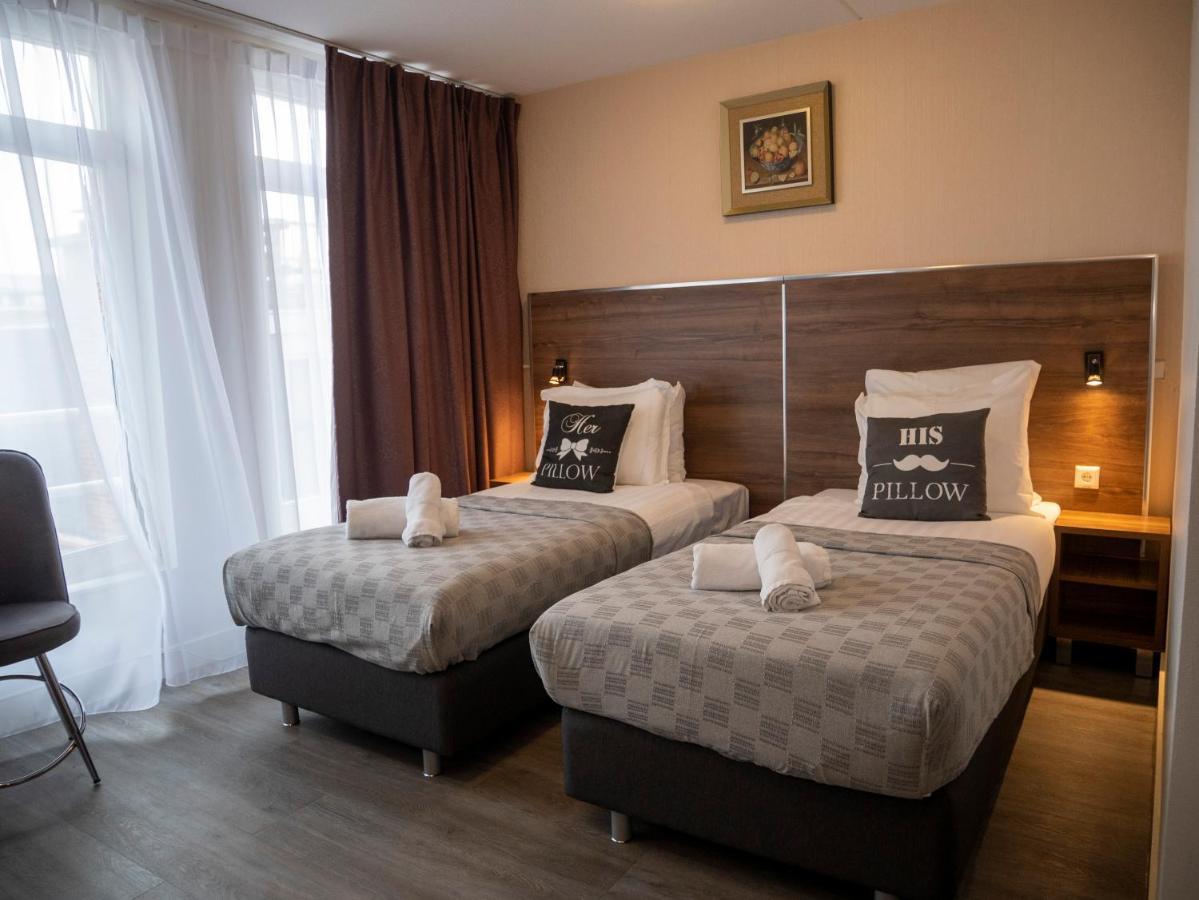 Hotel Hague Center 3*