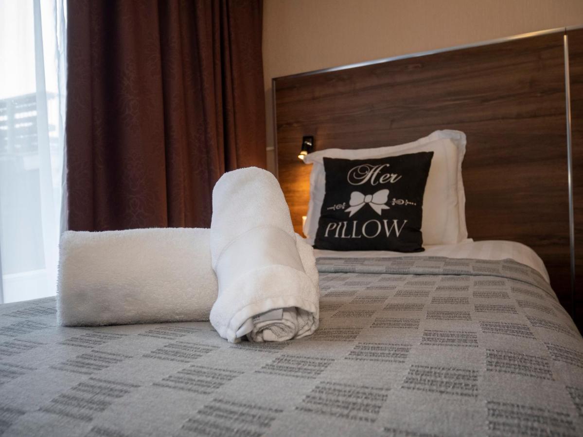 Hotel Hague Center 3*